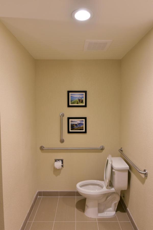 Comfort Inn & Suites Рок-Хилл Экстерьер фото