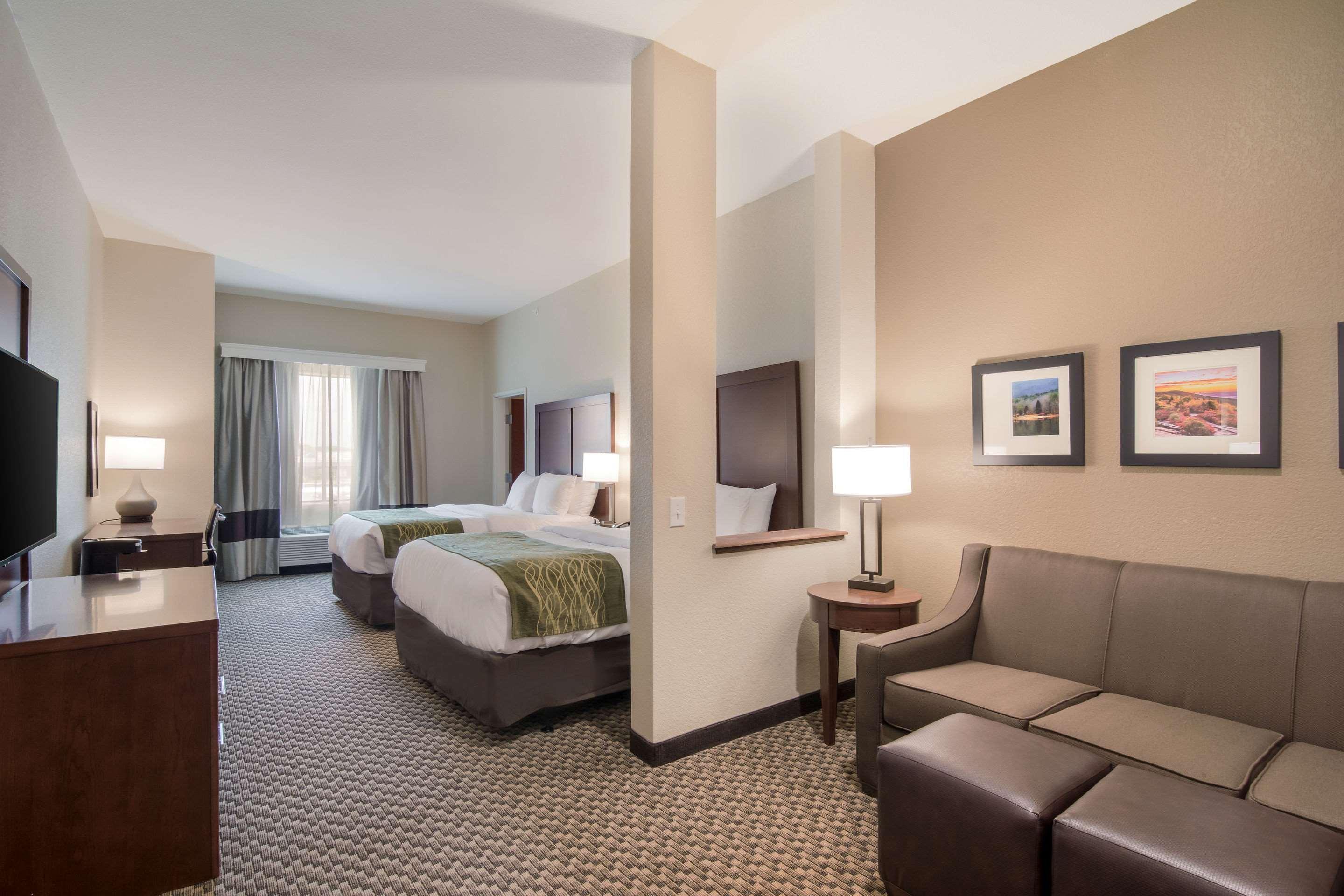 Comfort Inn & Suites Рок-Хилл Экстерьер фото