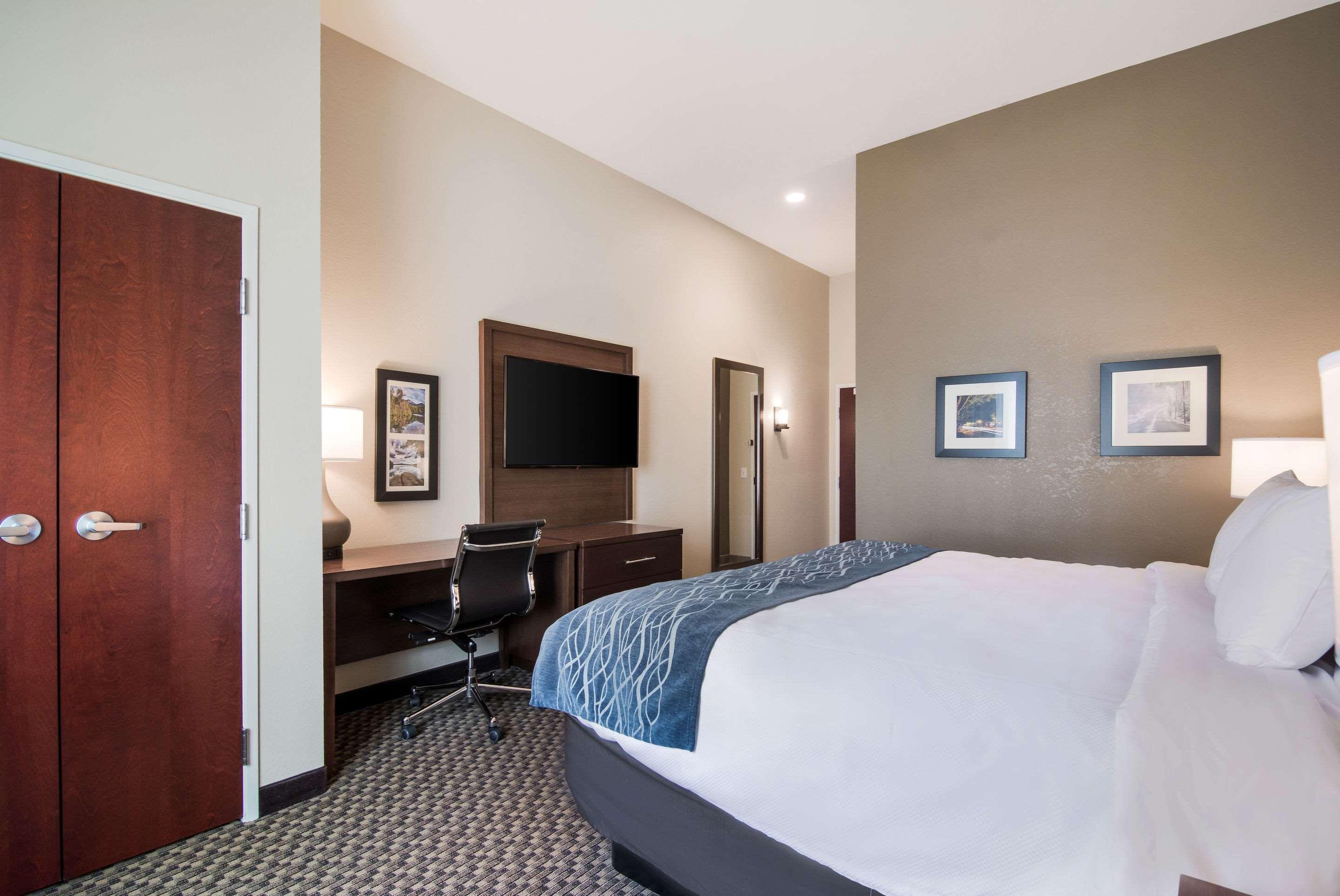 Comfort Inn & Suites Рок-Хилл Экстерьер фото