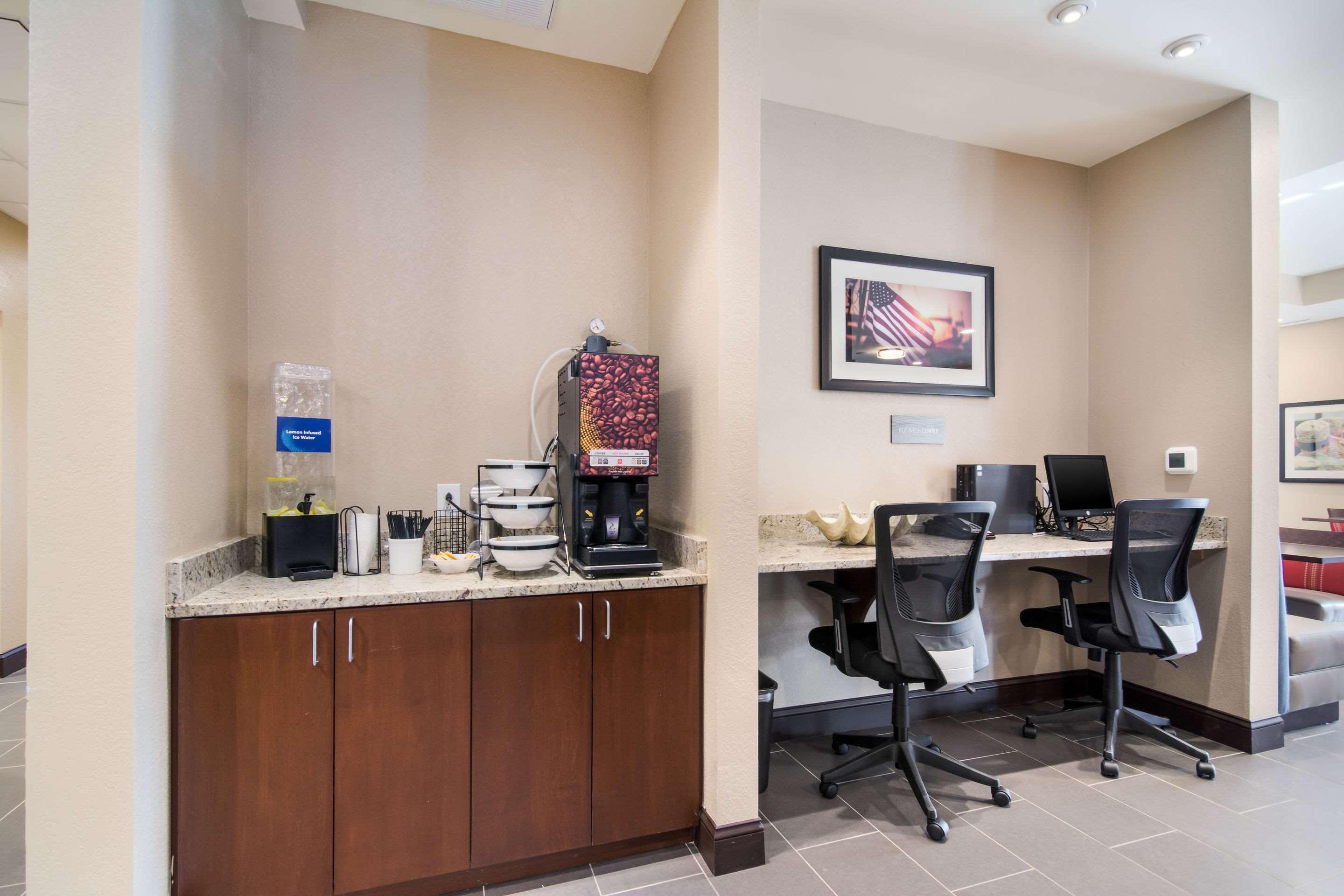 Comfort Inn & Suites Рок-Хилл Экстерьер фото