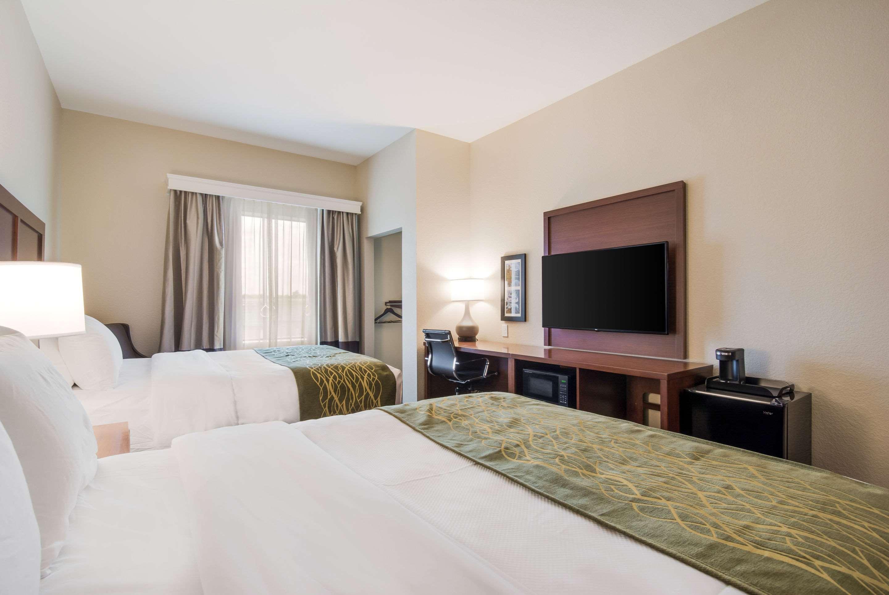 Comfort Inn & Suites Рок-Хилл Экстерьер фото