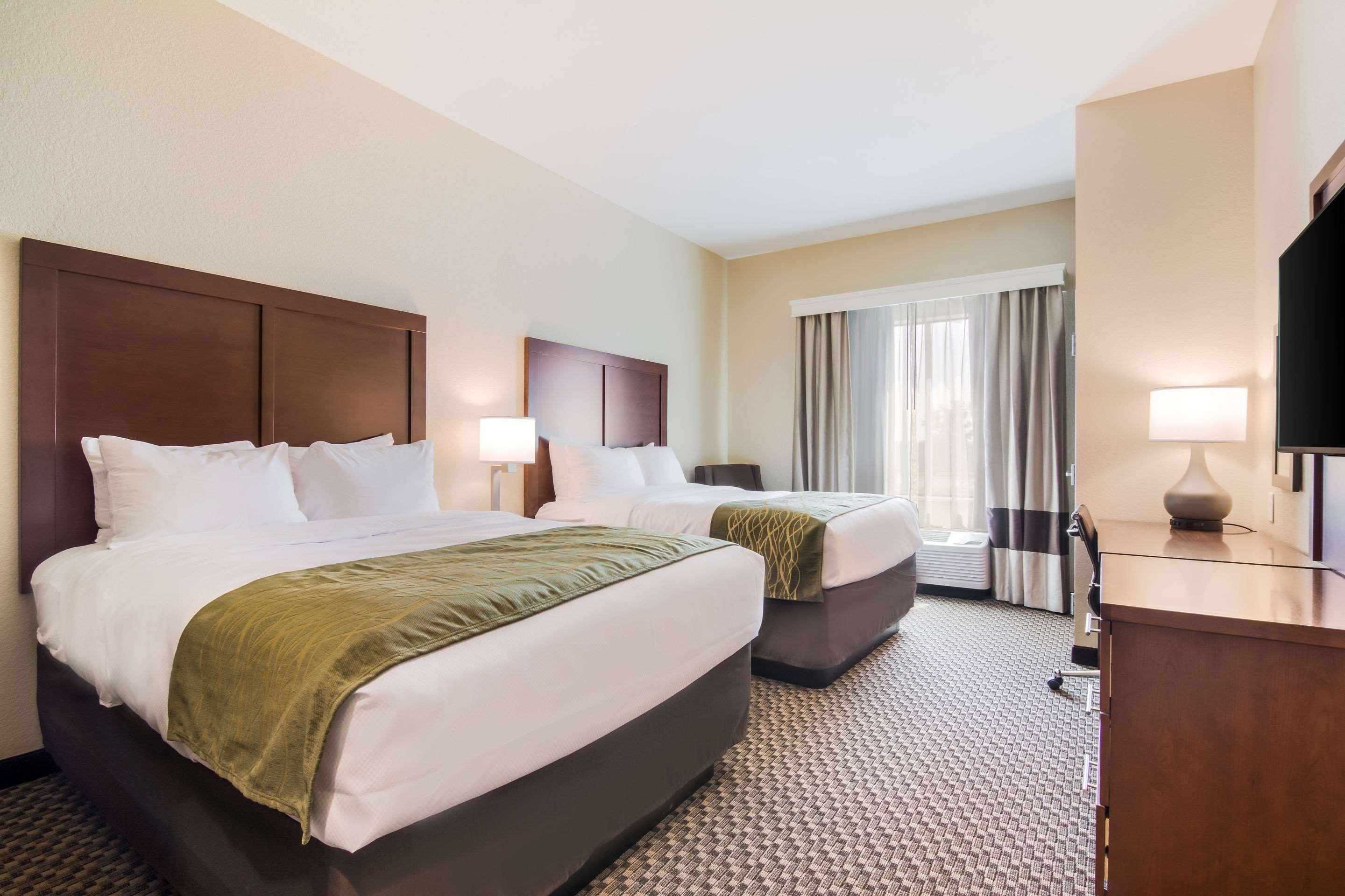 Comfort Inn & Suites Рок-Хилл Экстерьер фото
